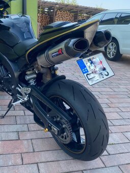 Yamaha R1 RN19 / 2007 - 5
