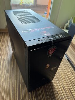 Herníí PC s EVGA RTX 3070 Ti FTW3 ULTRA - 5