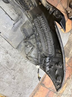 Přední nárazník Vw Touareg 2005 - 5