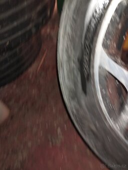 Kola 16' VW golf Variant - 5