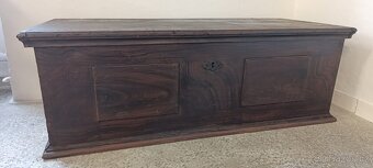 Starožitná truhla, masív, Nábytek Spříběhem - 5