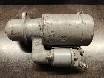 Startér Tatra 603 - 5