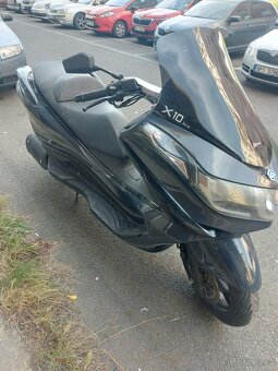 Piaggio x 10,125 - 5