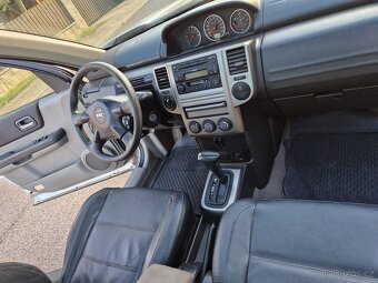 Nissan X-trail 2.5 benzin 121 kw - 4x4 - AUTOMAT - - 5