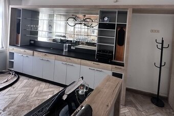 Nábytek z restaurace (15981.) - 5