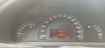 Mercedes W203 C180k - 5