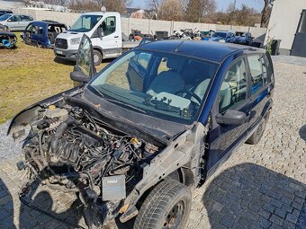 Ford Fusion-veškeré nd - 5