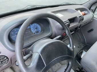 Renault - 5