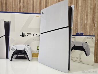 PLAYSTATION 5 + 2X OVLADAČ + SSD + 46 HER + VERTIKÁL STOJAN - 5