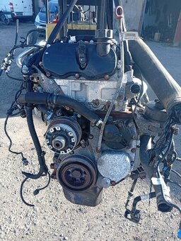 IVECO DAILY VI MOTOR 3,0HPI Z RV 2015 60000KM NAJETO - 5