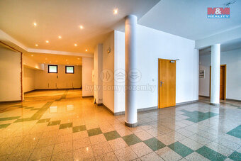 Prodej bytu 5+1, 365 m², Karlovy Vary, ul. Zámecký vrch - 5