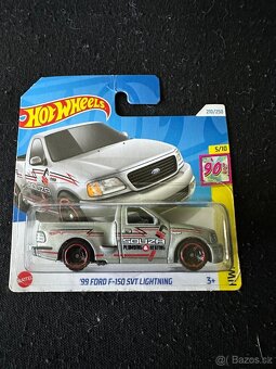Hot wheels autíčka nove neotvorene 5 kusov (S) - 5