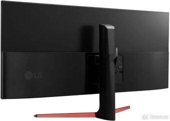 34" LG Ultrawide - 5