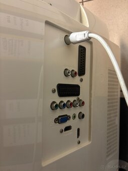 Prodám TV SHARP LC-32LE320 velikost 82cm - 5