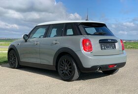 Mini Cooper John Works 1.5 Turbo 100 kW/Manuál/3.2018 - 5