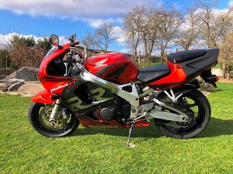 Honda CBR 900RR, TOP stav, Nová cena - 5