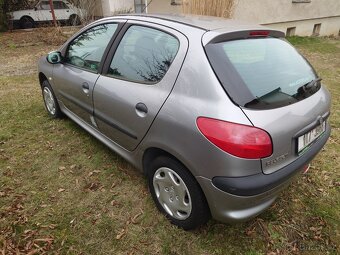Peugeot 206 1.1i - 5