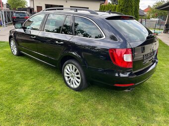 Škoda Superb 2 elegance 2013 2.0 TDi DSG 125kW xenon - 5