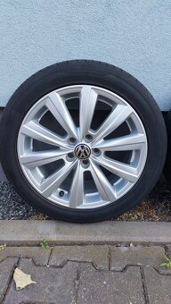 Alu kola originál 5x100 r16 vw Polo letní pneu - 5