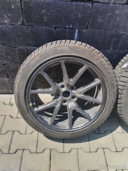 Zimna sada original Tesla model 3 R18 - 5