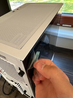 Herní PC Ryzen 3 2200G RX 580 8GB - 5