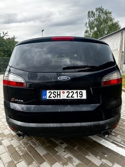 Ford s.max. 2.2tdci. 125 kw - 5