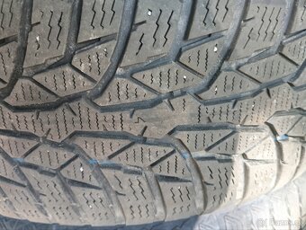 Disky plus zimní gumy Nokian - 5