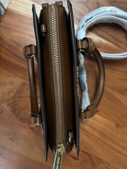 Michael Kors kabelka, Sheila - 5