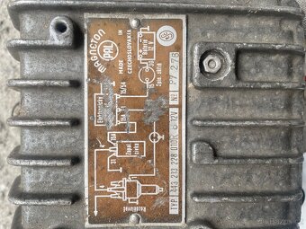 Zapalovaní Tatra 603 a 613 - 5