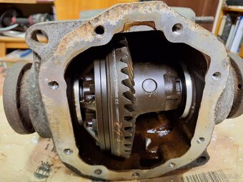 Samosvorný diferencial Ford Sierra - 5