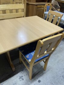 Kuchyňská rohová lavice + stůl + 2 židle - 5
