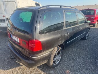 VW Sharan 1.9 96kw N.D. - 5