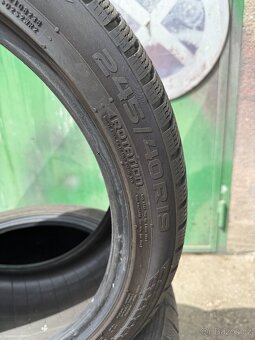 Prodám 4 x Zimní Pneu,245/40 19 a 275/35 19 - 5