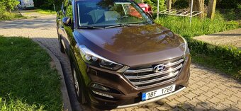 Hyundai Tucson 2.0 crdi 100kw 4x4 - 5
