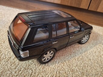 Range Rover 1:18 - 5