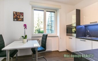 Pronájem plně zařízeného bytu u metra Bořislavka Praha 6. Kl - 5