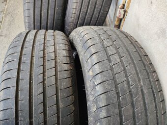 18"sada letních pneu Goodyear 235/55/18 = 7200Kč/4ks - 5