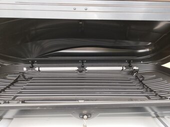Střešní box HAKR Magic Line 370 + nosič – Jako nový - 5