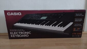 Klávesy Casio stk-3200 - 5