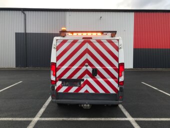 Peugeot Boxer- pojízdná dílna, servisní vůz - 5