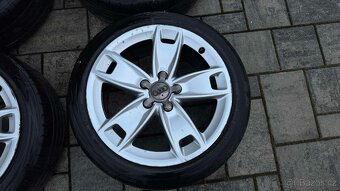 Originál ALU kola R17 AUDI na letních pneu 5x112 - ŠKODA/VW - 5