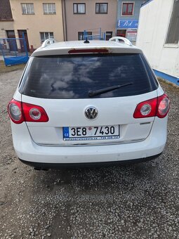 VOLKSWAGEN PASSAT B6 VARIANT HIGHLINE 4x4 - 5