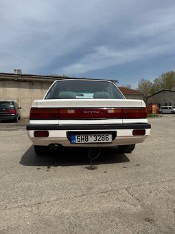 Honda Civic 4g sedan - 5