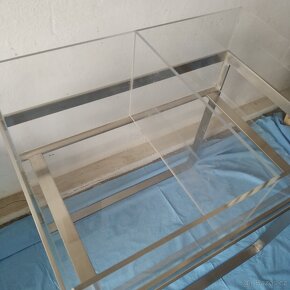 Kovový stůl s plastovým boxem - 5