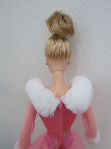 Panenka Barbie JEWEL SKATING 460 Kč - 5