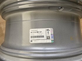 BMW Styling 323 disky 8Jx18 + 9Jx18 (1+1ks) - 5