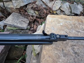 Vzduchovka 5,5mm černý plast nová - 5
