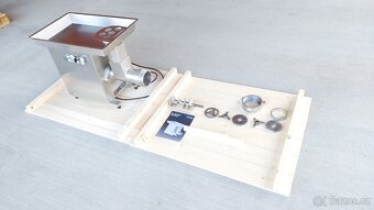 Profesionální gastro mlýn na maso BRAHER TM-114 - 5