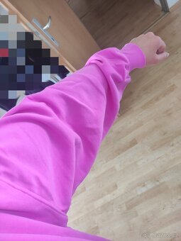 Oversize crop mikina s logem - 5