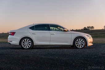 Car For Rent - Skoda Superb III - 5
